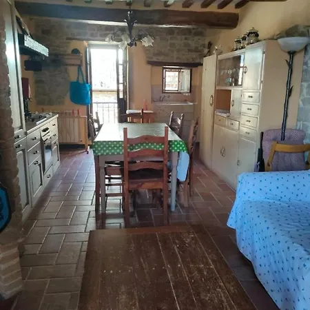 Delizioso Borgo Umbria Casa Nico Apartamento *